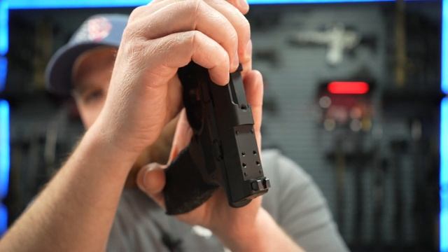 I Got The EPS Carry Mounted On My Hellcat Pro!