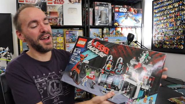 5 Year Old LEGO Set Found on Store Shelf смотреть онлайн