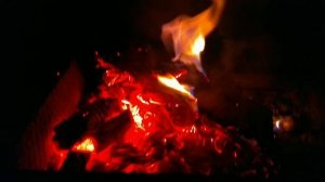 Костёр в ночи.