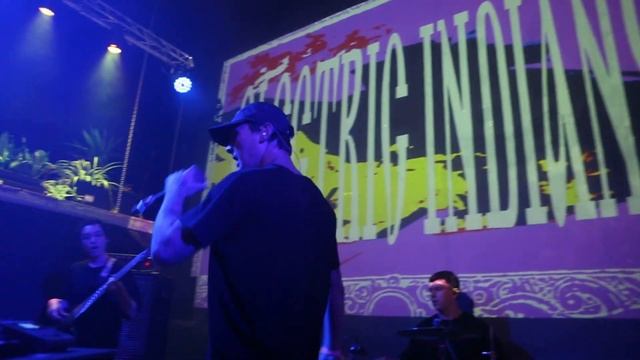 Electric Indians Пост Фест 7 Ласточка смотреть онлайн