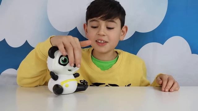 Munchkinz Munch and Crunch - Toys That Really Eat смотреть онлайн