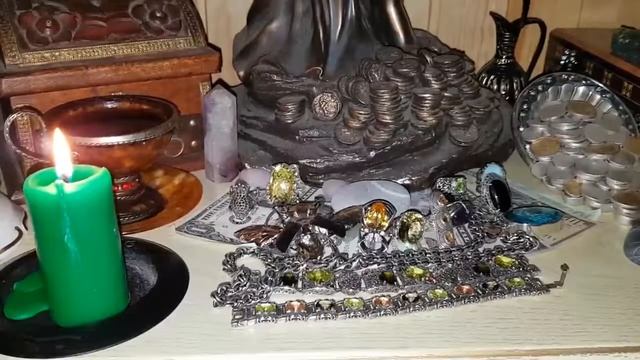 РИТУАЛ ДЕНЕЖНЫЙ КАМЕНЬ ДЛЯ ВСЕХ ВЕДЬМИНА ИЗБА ИНГА ХОСРОЕВА смотреть онлайн