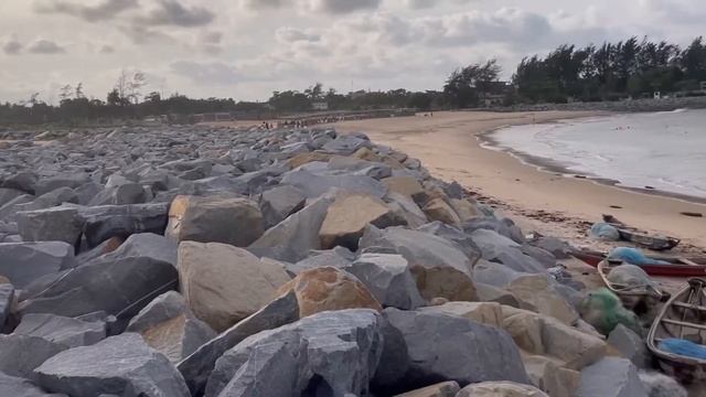 Visit to Eldorado beach in Cotonou (Mini Vlog) смотреть онлайн