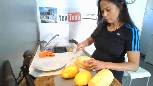Oh yeah Pineapple Or Pina Cola & Mango Sweet Fruits Dessert . смотреть онлайн