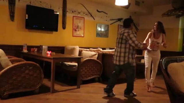 сальса в Тики - Давид и Елена смотреть онлайн