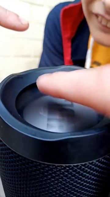 Bass test JBL CHARGE 3. Чуть не погнуло пасивку!!!! смотреть онлайн