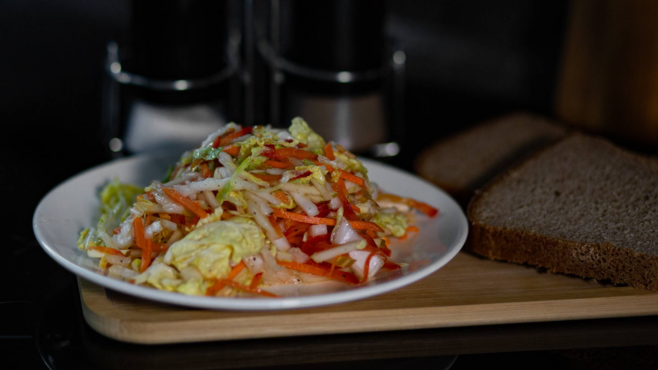 Салат с пекинской капустой смотреть онлайн