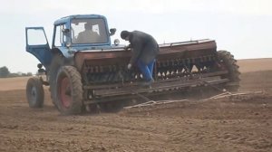 MTZ 80 old school traktor  sound