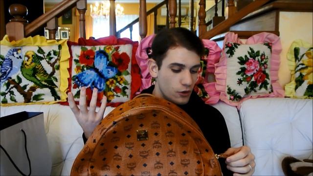 UNBOXING VIDEO : NEW MCM BACKPACK II Haroomcris смотреть онлайн