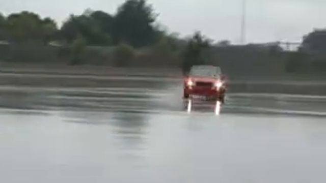 BMW E30 M3 EVO drifting смотреть онлайн