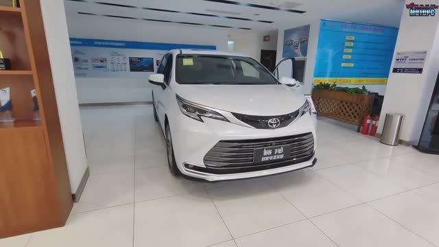 Toyota Sienna - привезем из Китая