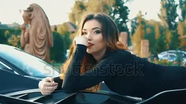 Young Woman Poses Near Hood Of Sport Car смотреть онлайн