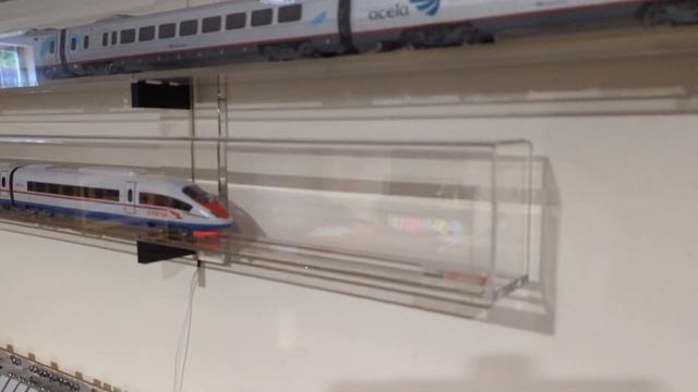 Конструкция дисплея TRAIN-SAFE HO scale. Переходник HO смотреть онлайн