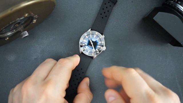 VAER D5 Pacific USA Diver Automatic 200m Watch Assembled In America Omega Seamaster 300 Homage смотреть онлайн