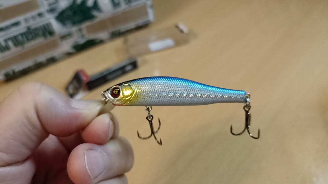 Распаковка посылки с воблером BAT BS-18 Mamba 65SP по заказу Fmagazin