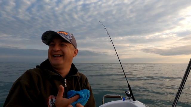 İSTAVRİT AVINDA BEYAZ VE YEŞİL ÇAPARİNİN FARKI ! BALIK BULUCU İLE İSTAVRİT AVI- TAKİPÇİMLE BALIK AV