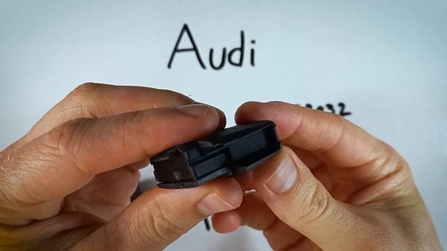 Audi A6 Key Fob Battery Replacement (1997 - 2004) смотреть онлайн