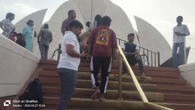 Lotus Temple!! New Delhi смотреть онлайн