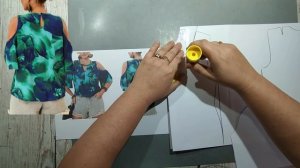 Моделирование. Блуза со встречной складкой на полочке и срезанным рукавом. Выкройка № 1680.