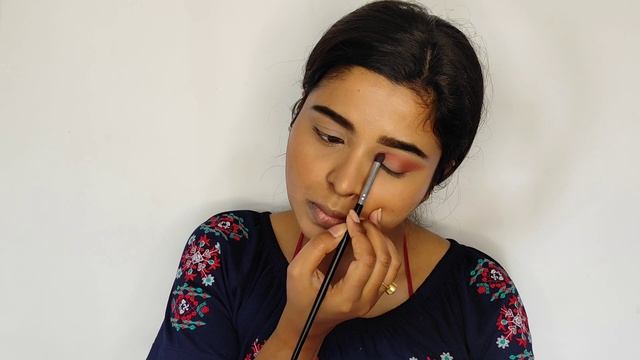 Full Honest review of Newly launched Sugar cosmetics Contour De Force face palette 03 Fierce Feat смотреть онлайн