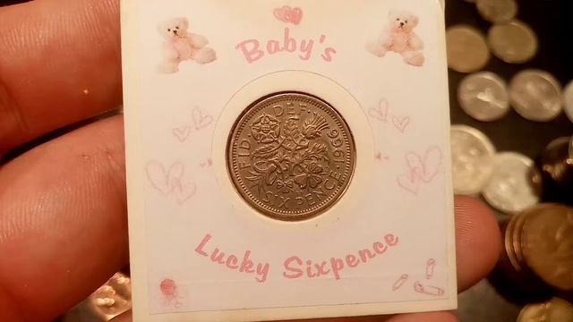 BABY'S LUCKY SIXPENCE Coin VALUE + REVIEW - UK 1966 Lucky Sixpence смотреть онлайн