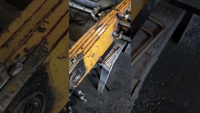 РЕМТЕХ |Восстановление отверстий под пальцы на эксковатор-погрузчик CAT | МОБИЛЬНЫЙ РАСТОЧНОЙ СТАНО смотреть онлайн