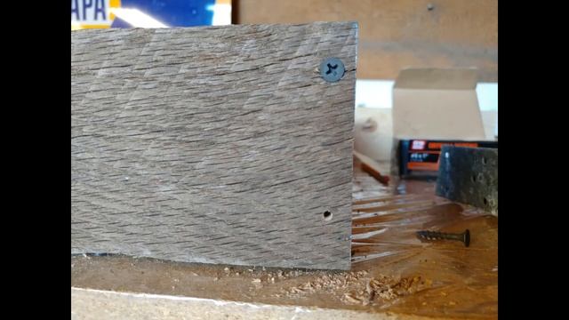 I Built Display Cases With Old Pallet Boards and Cool Found Metal! (316) смотреть онлайн