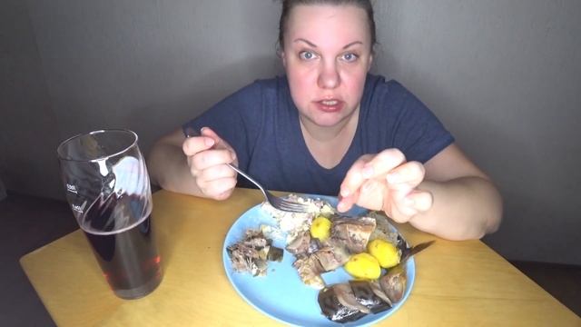 Мукбанг пародия на Инну Судакову