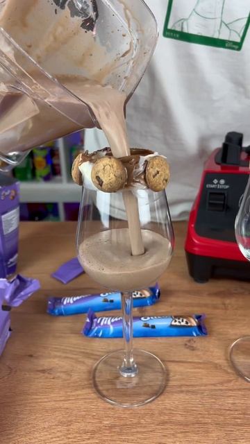 Молочный коктейль из Milka