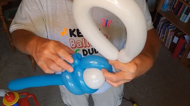 Dragonfly Tutorial - A Balloon Twisting Tutorial смотреть онлайн