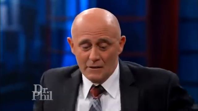 Father Devastated/Struggles to see transgender son смотреть онлайн
