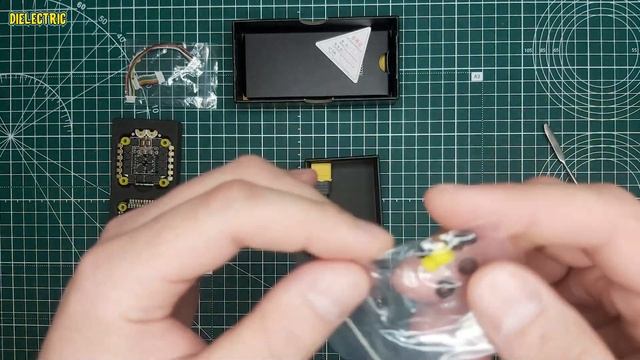 SpeedyBee F405 V3 распаковка-комплектация