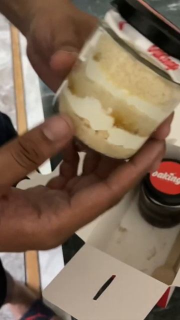 #bakingoven #taste #food #chocolate #vanilaicecream #nuts #arshiyakhanvlogs #shorts смотреть онлайн