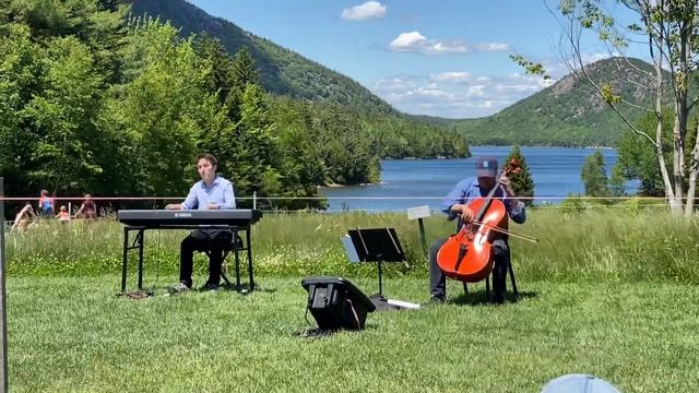 Yo Yo Ma gives surprise concert at Acadia National Park смотреть онлайн