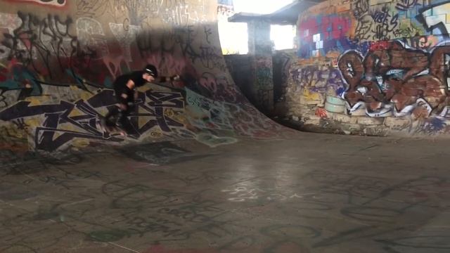 IGORS Epsilon Trick 18: Loopy Carve aka. Alley Oop смотреть онлайн