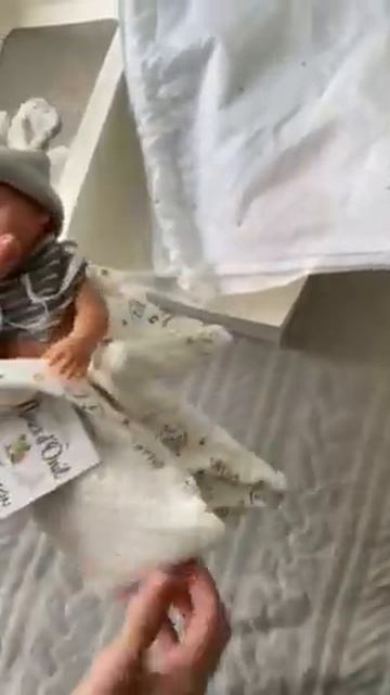 ванильная кукла размер 21 см Nines D'Onil