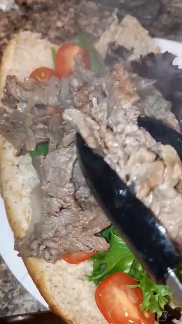 phillysteak sandwich no cheese, and onion soup #shorts #youtubeshorts #delicious #athome #homemade смотреть онлайн