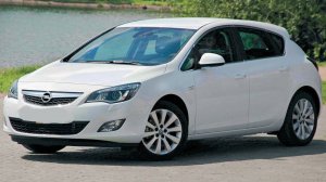 Замена передних стоек - Опель Астра J Турбо