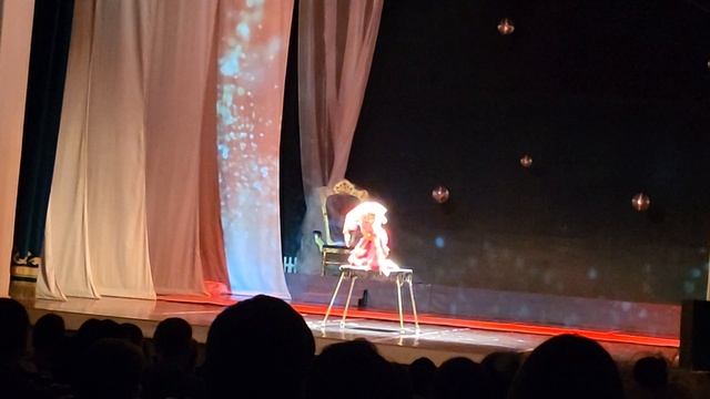 ТАНЦЫ ЦИРКОВОЙ ГРУППЫ смотреть онлайн