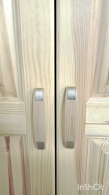 Шкаф из массива в прихожую смотреть онлайн