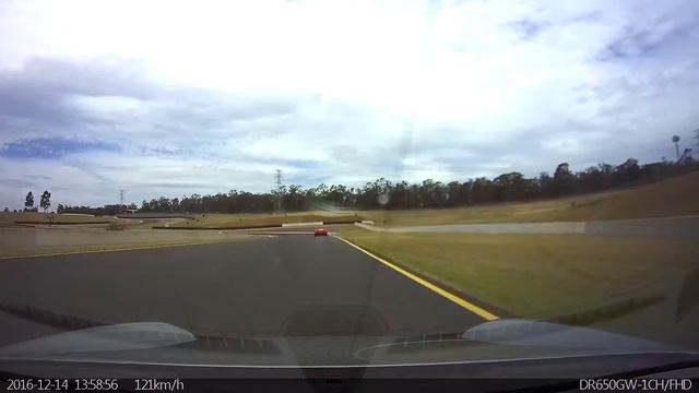 Porsche 911 997.2TT vs. Ferrari 488GTB SMP session 2 part 2 смотреть онлайн