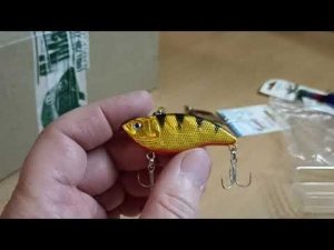 Распаковка посылки с воблером Balzer Shirasu Colonel Lipless и блеснами Balzer