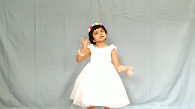 Papa Mere Papa | पापा मेरे पापा | Chanda Ne Pucha Taron Se | Sumanti Mandal's Dance Studio | 4 Year смотреть онлайн