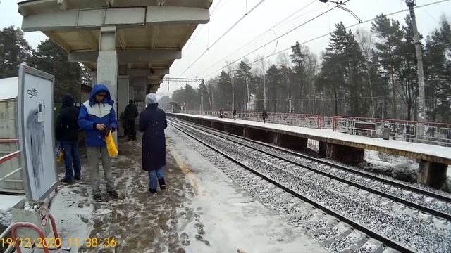 Тепловоз ( 2М62У 0085 ) следует с резервом смотреть онлайн