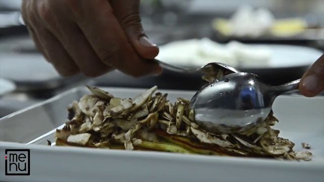 Crostino di patate con bufala, funghi e salsa tartufata смотреть онлайн