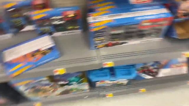 Mini Pallet Raid 🤯bonus clip‼️WAIT TILL END[500 sub giveaway]🚨🚨[hotwheels][diecast][M2][give] смотреть онлайн