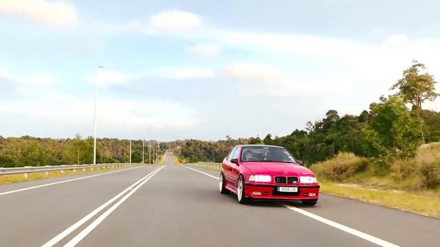 BMW E63 RAGE BURN OUT! смотреть онлайн