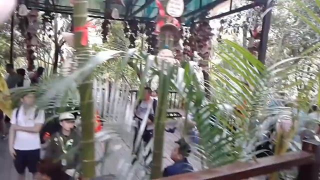 Через джунгли на тарзанке, остров Хайнань Китай смотреть онлайн