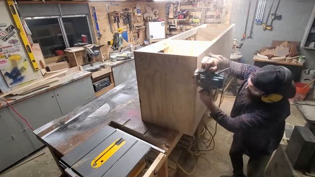 Sliding Barn Door TV console смотреть онлайн