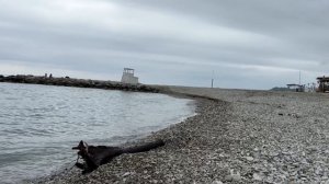 Поселок Небуг, Краснодарский край. Состояние пляжей на Черном море на 21.04.2025